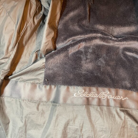 Long down coat - Picture 4 of 10